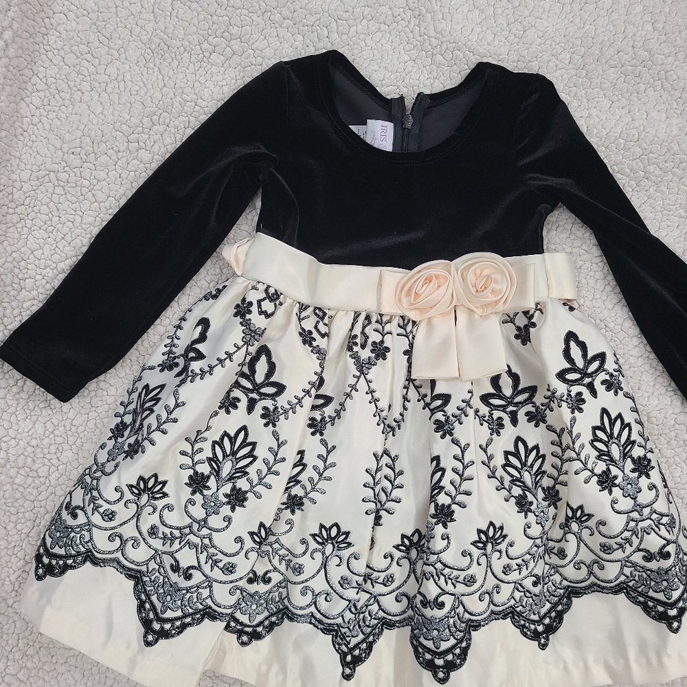 IRIS AND IVY GIRLS 2T DRESS - Picture 7 of 7